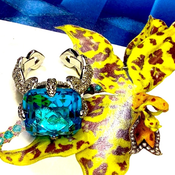 Aquamarine Crystal Cushion Cut Open Ring - Picture 7 of 9